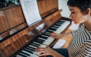 Music & Entertainment